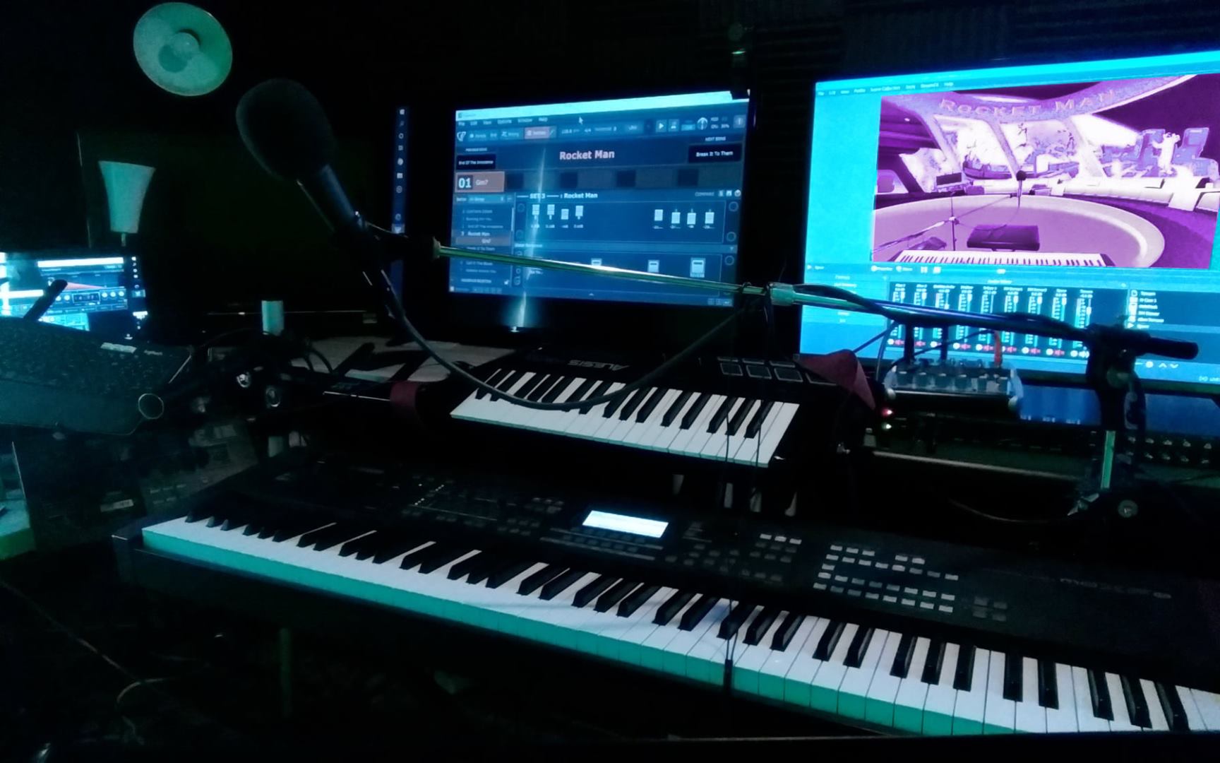Paul Gandhi uses Gig Performer for Live streaming using StreetJelly